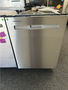 Pre-Owned Maytag 24” Top Control Dishwasher (Stainless Steel)